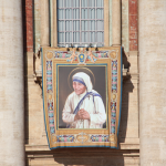 Igreja recorda 1º ano da canonização de Madre Teresa de Calcutá