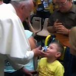 Papa pede que Igreja defenda e promova portadores de deficiência