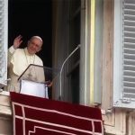 No Ângelus, Papa recorda beatificação de Pe. João Schiavo