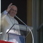 Ser e levar a misericórdia às periferias da sociedade, pede Papa Francisco