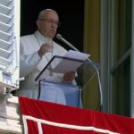 Durante Regina Coeli, Papa fala sobre a comunhão com Cristo