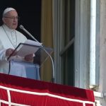 Papa no Regina Coeli: Santidade não é privilégio, mas a vocação de todos