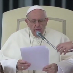 Na Catequese, Papa Francisco inicia reflexões sobre a Crisma