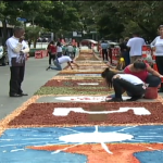 Confira a beleza dos artistas anônimos nos tapetes de Corpus Christi