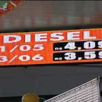 Postos devem informar o preço do diesel antes e depois da redução