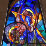 Fazenda da Esperança doa novo vitral para a Basílica da Anunciação