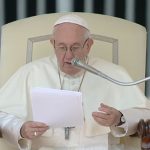 Não se pode desprezar a vida, enfatiza Papa na catequese