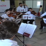 Hospital recebe orquestra de música clássica e emociona internos