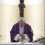Papa pede que fiéis se questionem: “Eu sou cristão do dizer ou do fazer?”