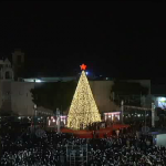 Iluminação de Natal é inaugurada na Praça da Manjedoura em Belém