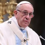 Nossa Senhora não é opcional, deve ser acolhida na vida, diz Papa
