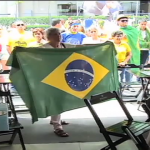 Na capital paulista, eleitores acompanham a posse de Bolsonaro