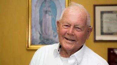 Padre Haroldo Rahm completa 100 anos de vida