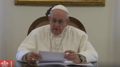 Papa encoraja governantes a dar passos para abolir pena de morte