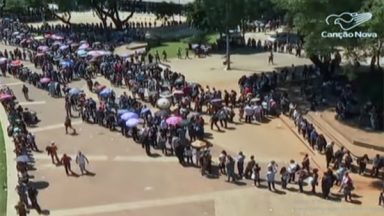 Mutirão de emprego leva seis mil pessoas à fila em São Paulo