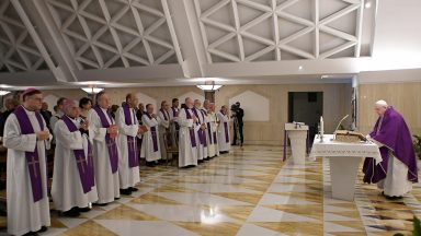 O espírito de cansaço nos tira a esperança, diz Papa em homilia