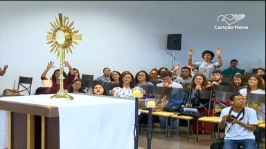 Comunidade faz aprofundamento nos mistérios da Paixão de Cristo