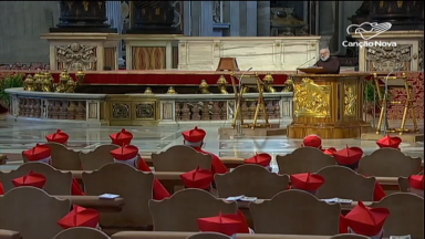 Papa Francisco preside as meditações da Paixão de Cristo