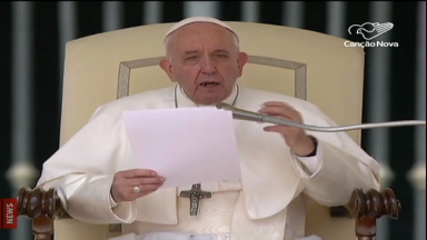 Papa Francisco destaca que perdoar é graça, em audiência no Vaticano