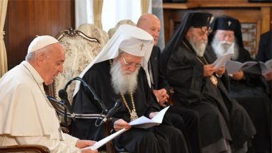 Um dia, poderemos celebrar no mesmo altar, diz Papa a ortodoxos