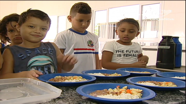 Iniciativa no litoral do Rio melhora qualidade da merenda escolar