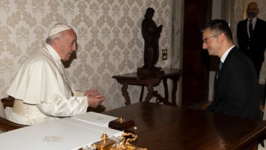 Papa recebe primeiro-ministro esloveno em audiência no Vaticano