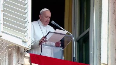 Sempre há tempo de curar com o bem o mal feito, diz Papa no Ângelus