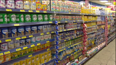 OMS alerta: alimentos industrializados pode prejudicar crianças