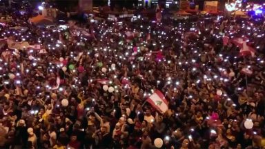 Manifestantes libaneses voltam às ruas em protestos