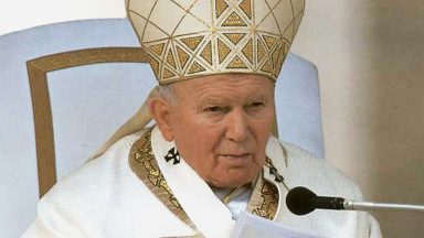 João Paulo II:bispos querem santo Doutor da Igreja e Padroeiro da Europa