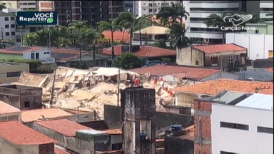 Prédio residencial desaba e fere 20 pessoas em área nobre de Fortaleza