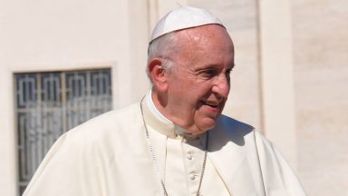 Papa responde a bispo brasileiro sobre ação pelas vocações
