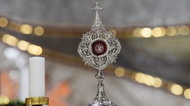 Relíquia de Santa Dulce leva fiéis a experiência devocional