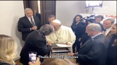 Papa Francisco visita nova sede do projeto Scholas