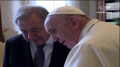 Papa e Guterres pedem paz durante encontro no Vaticano