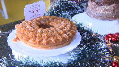Brasileiro busca renda extra com venda de alimentos natalinos em casa