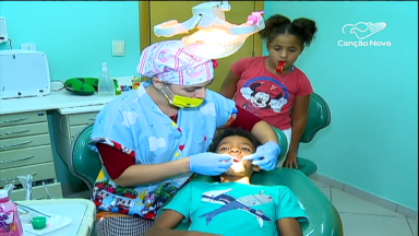 Ação preventiva: especialistas aconselham visitas periódicas ao dentista