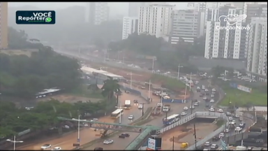 Fortes chuvas inundam e causam danos a diversos bairros de Salvador