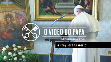 Papa reza pelo fim da pandemia