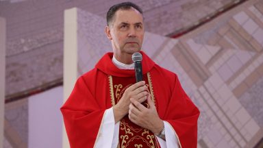 Padre Ángel Fernández Artime é reeleito como reitor-mor dos Salesianos