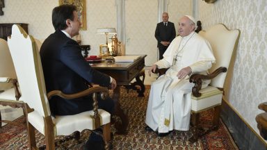 Papa Francisco recebe primeiro ministro italiano