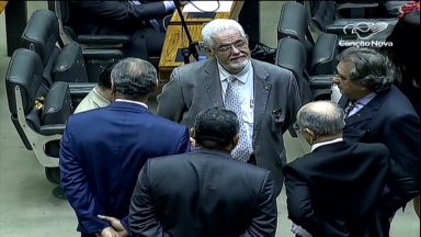 Câmara e Senado devem analisar vetos ao orçamento impositivo para 2020
