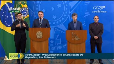 Bolsonaro, em coletiva, anuncia Nelson Teich como novo ministro