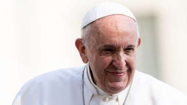 Papa e Tawadros II: unidos em oração pela paz mundial