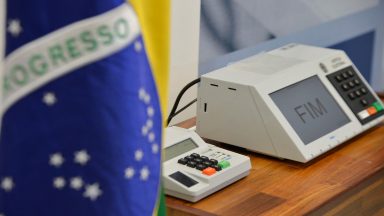 Eleitor tem menos de um mês para regularizar título