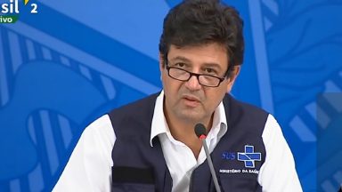 Brasil registra 800 mortes pelo novo coronavírus