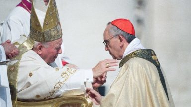 Papa parabeniza criação do Instituto de Cultura “São João Paulo II