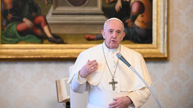 Papa inicia ciclo de catequeses dedicado à oração