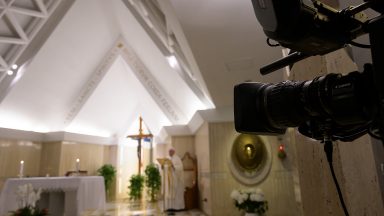 Missa com o Papa na Casa Santa Marta: Vaticano encerrará transmissão