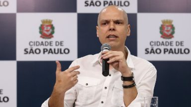 Prefeito de São Paulo, Bruno Covas, testa positivo para covid-19